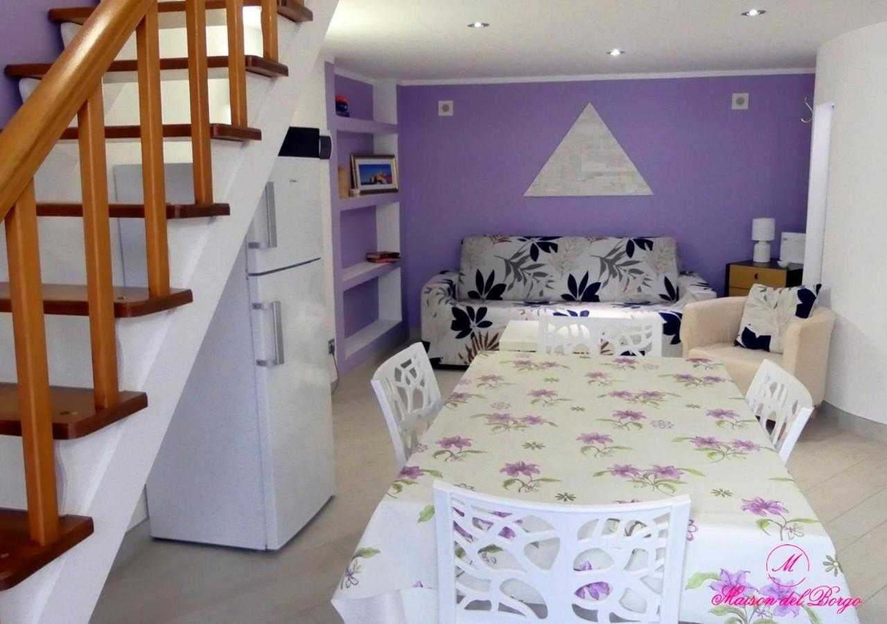 Casa Vacanza Vieste In Centro - Maison Del Borgo 外观 照片
